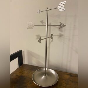 ULOFT Arrow Jewelry and Accessory Stand